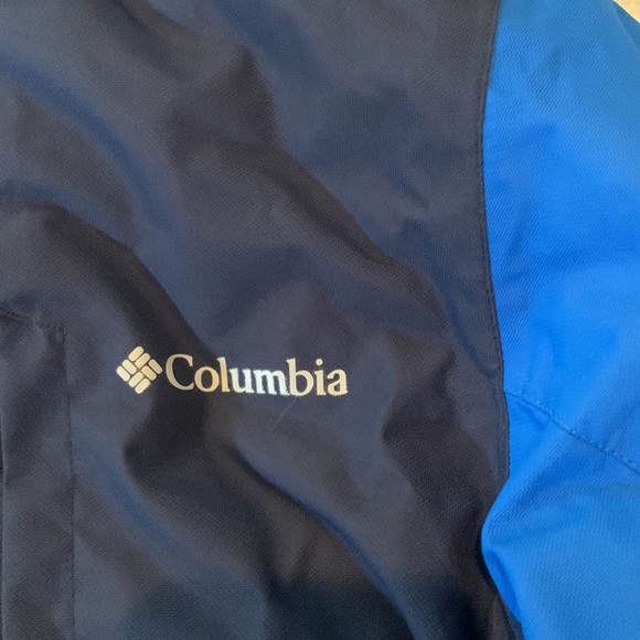 Boys Columbia fleece interchange ski jacket. - Picture 2 of 6